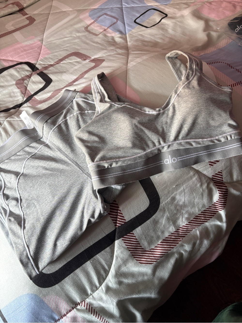 ALO Yoga Gray Seamless Light Support Sports Bra